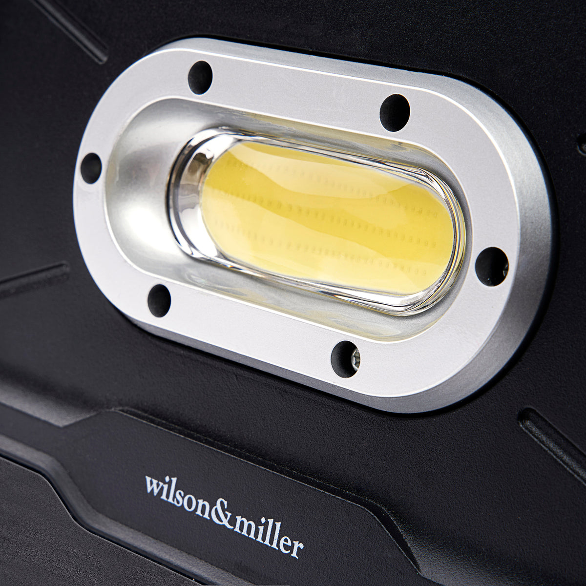 Wilson & Miller Full Force Heavy Duty Work Light & Power Bank